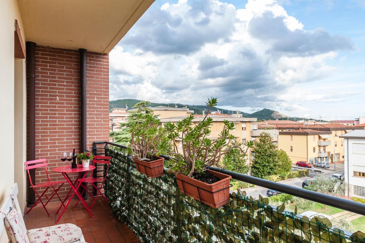 Hostly - Family Home Strada Dell'Olio - Brand New 2Br, 2 Bathrooms With Ac Cascina Bagian luar foto